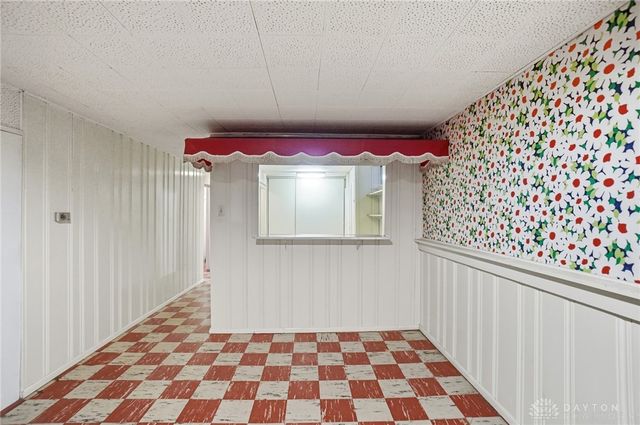 489 Jenny Lane, Centerville, OH 45459