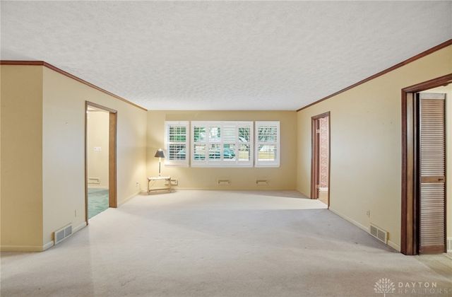 489 Jenny Lane, Centerville, OH 45459