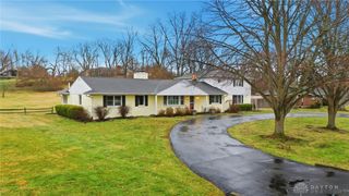 489 Jenny Lane, Centerville, OH 45459