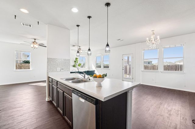 288 Triumph RD, Buda, TX 78610