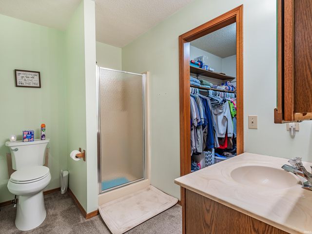 900 Ontario Lane, Auburn, IN 46706