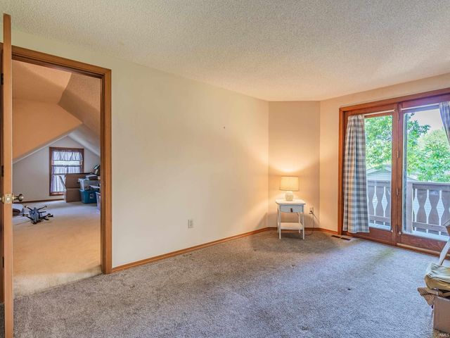 900 Ontario Lane, Auburn, IN 46706