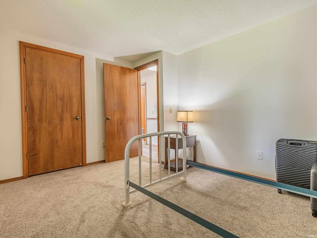 900 Ontario Lane, Auburn, IN 46706