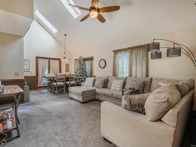 900 Ontario Lane, Auburn, IN 46706