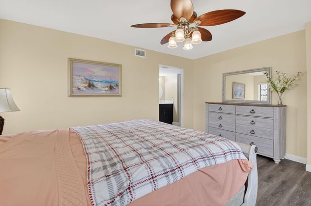 6069 Parkwalk Drive, Boynton Beach, FL 33472