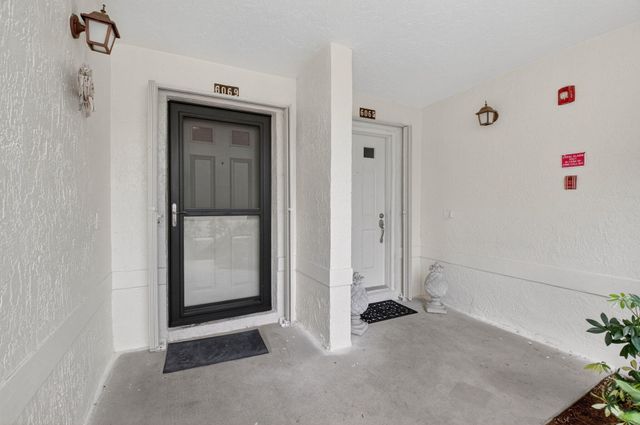 6069 Parkwalk Drive, Boynton Beach, FL 33472