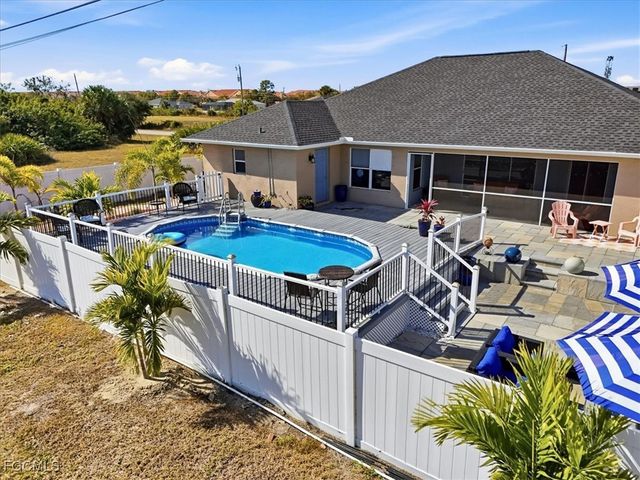 2625 NE 19th PL, Cape Coral, FL 33909