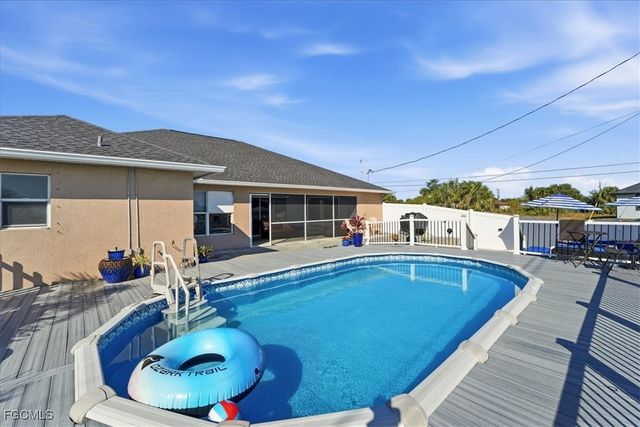 2625 NE 19th PL, Cape Coral, FL 33909