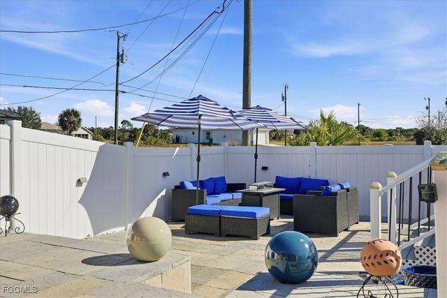 2625 NE 19th PL, Cape Coral, FL 33909