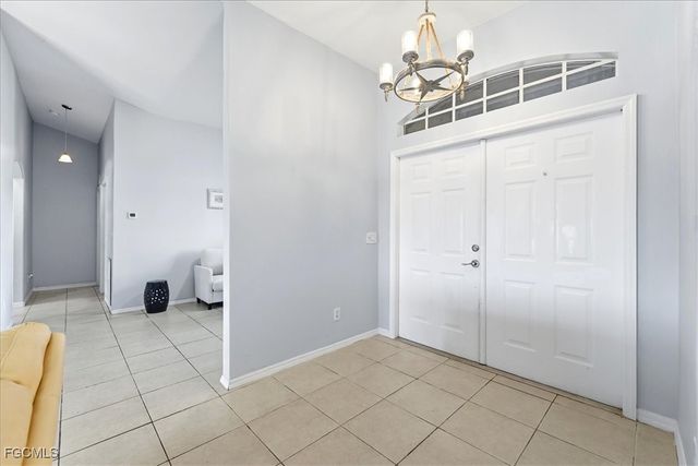 2625 NE 19th PL, Cape Coral, FL 33909