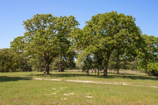 490 John Craft Road, Red Rock, TX 78662