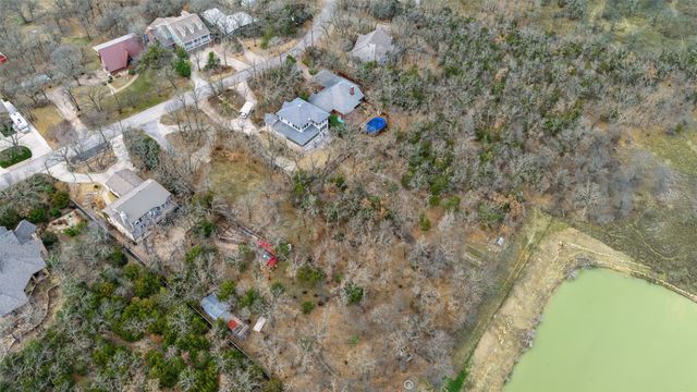 2936 Peninsula Drive, Grapevine, TX 76051