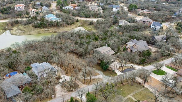 2936 Peninsula Drive, Grapevine, TX 76051