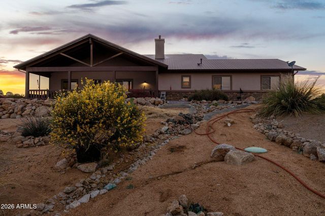 15724 E BONANZA Trail, Dewey, AZ 86327