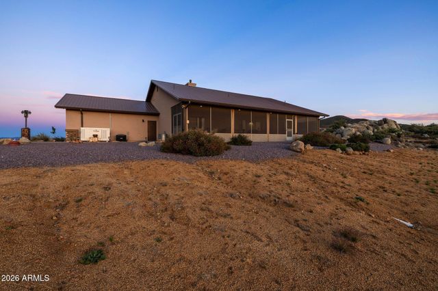 15724 E BONANZA Trail, Dewey, AZ 86327