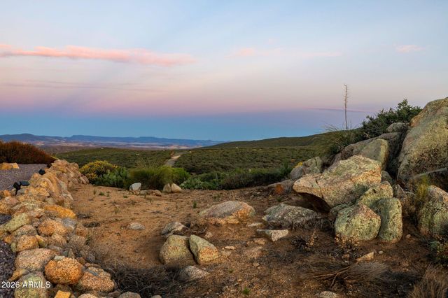 15724 E BONANZA Trail, Dewey, AZ 86327