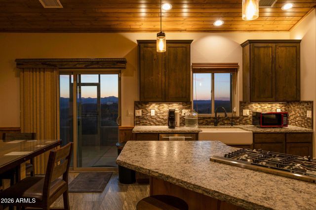 15724 E BONANZA Trail, Dewey, AZ 86327