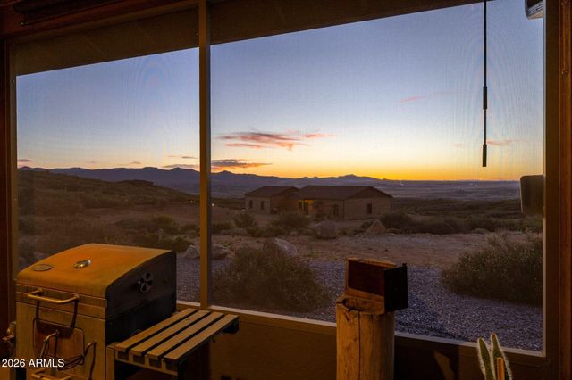 15724 E BONANZA Trail, Dewey, AZ 86327