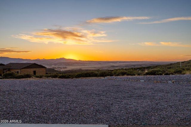 15724 E BONANZA Trail, Dewey, AZ 86327