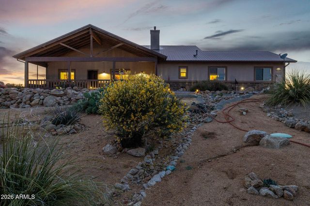 15724 E BONANZA Trail, Dewey, AZ 86327