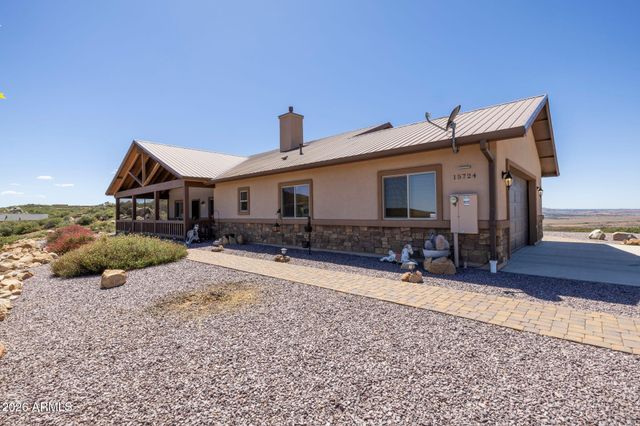 15724 E BONANZA Trail, Dewey, AZ 86327