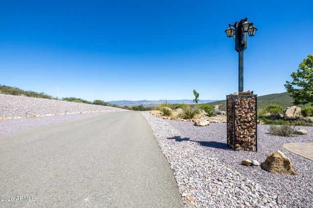 15724 E BONANZA Trail, Dewey, AZ 86327