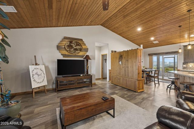 15724 E BONANZA Trail, Dewey, AZ 86327