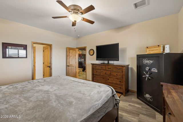 15724 E BONANZA Trail, Dewey, AZ 86327