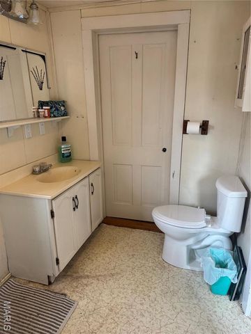 603 N Grand Ave, Doniphan, MO 63935