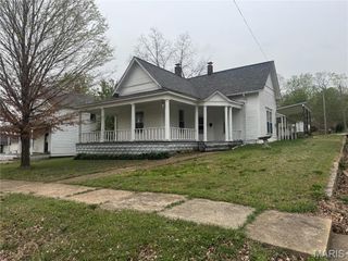 603 N Grand Ave, Doniphan, MO 63935