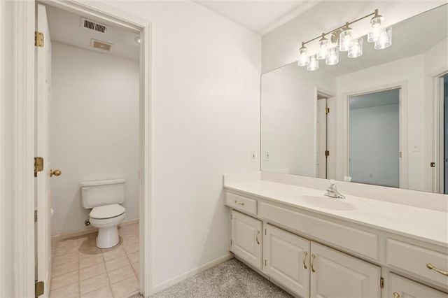 7815 N Kansas Street, Kansas City, MO 64118
