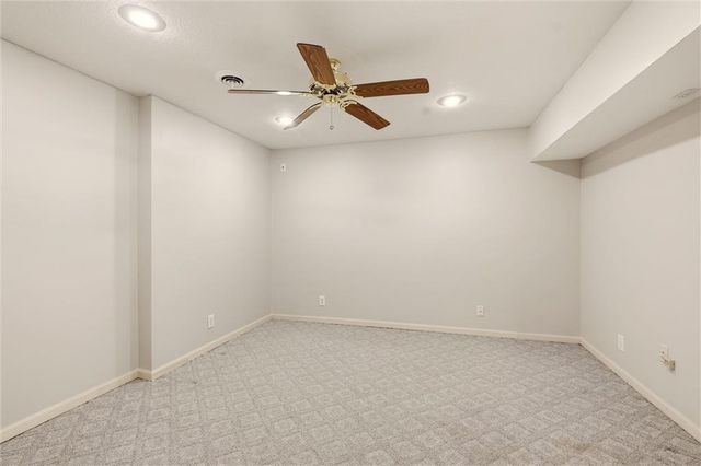 7815 N Kansas Street, Kansas City, MO 64118