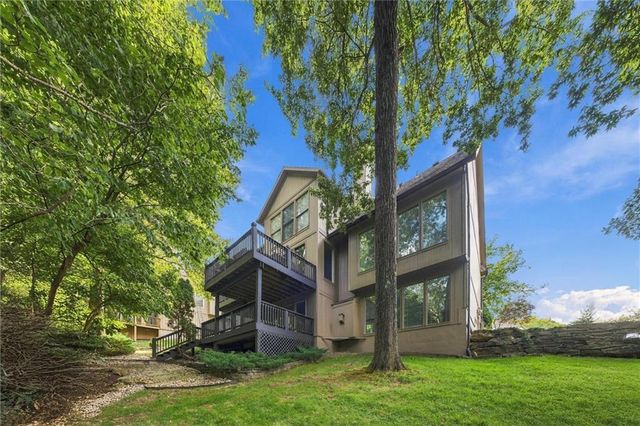 7815 N Kansas Street, Kansas City, MO 64118
