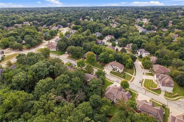 7815 N Kansas Street, Kansas City, MO 64118