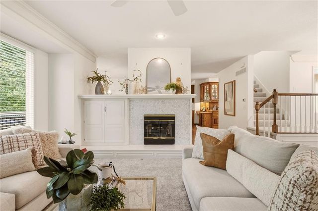 7815 N Kansas Street, Kansas City, MO 64118
