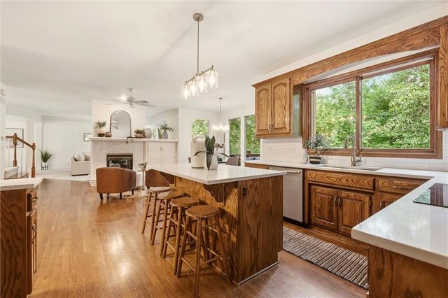 7815 N Kansas Street, Kansas City, MO 64118