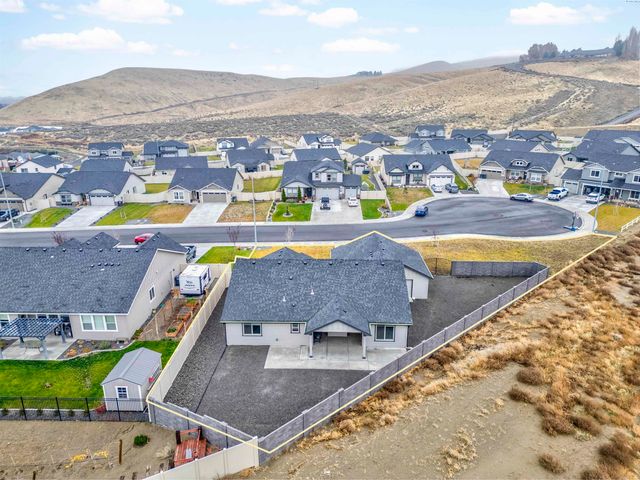 217 Rio Bravo St, Prosser, WA 99350