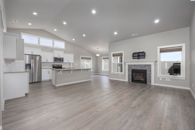 217 Rio Bravo St, Prosser, WA 99350