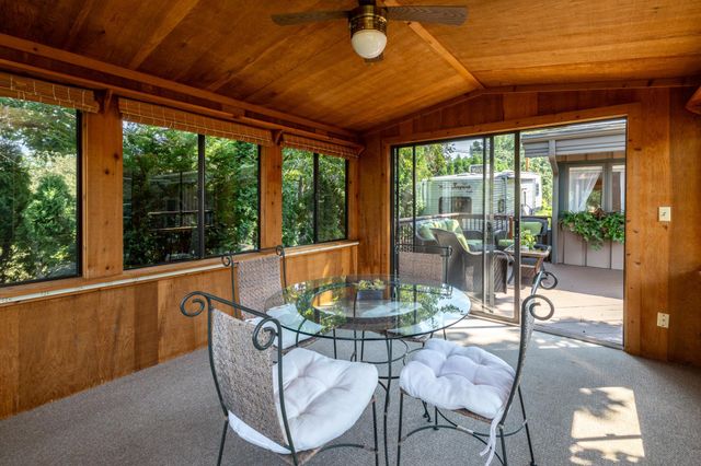 1000 Mound Spring Terrace, Bloomington, MN 55420