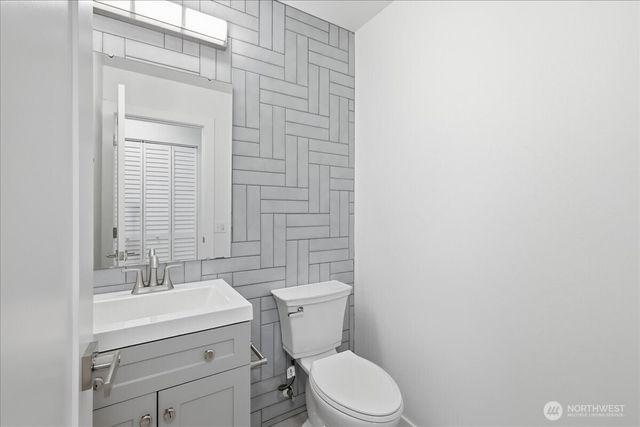 9701 219th Street Ct E, Graham, WA 98338