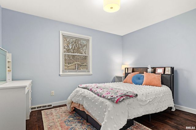 6839 N MICHELE Lane, Peoria, IL 61604