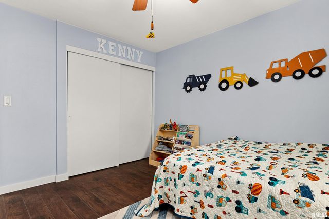 6839 N MICHELE Lane, Peoria, IL 61604