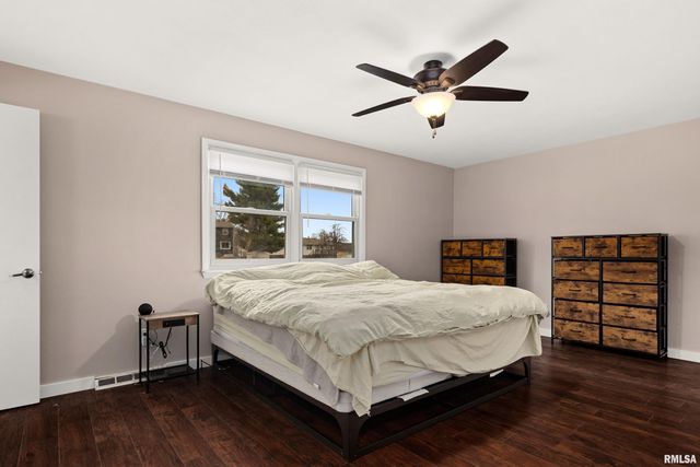 6839 N MICHELE Lane, Peoria, IL 61604