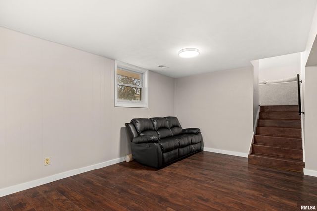 6839 N MICHELE Lane, Peoria, IL 61604