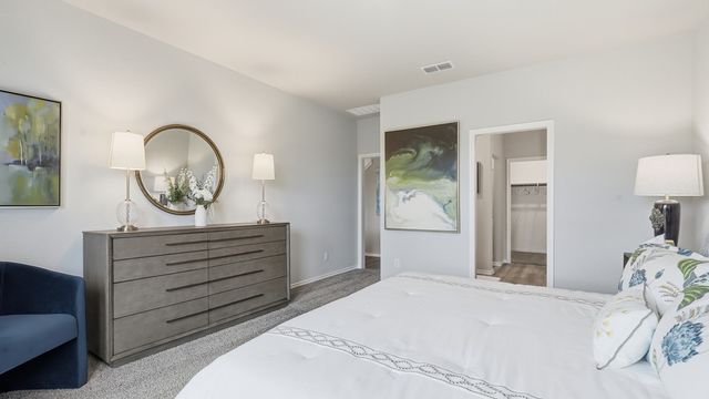 1733 LEEVON Lane, Fort Worth, TX 76140