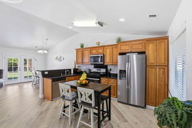 2060 Evelyns Drive, Hollister, CA 95023