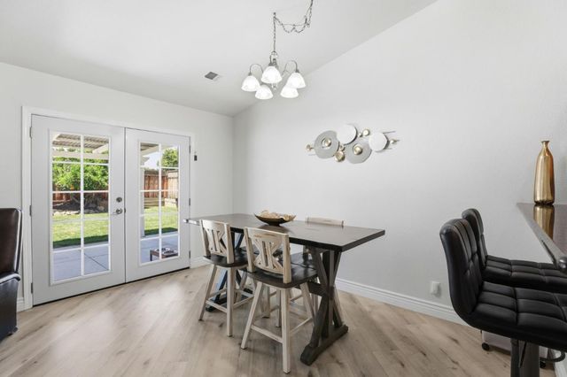 2060 Evelyns Drive, Hollister, CA 95023