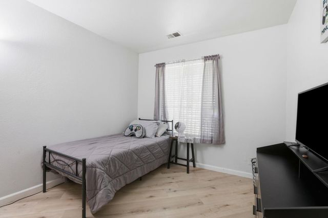 2060 Evelyns Drive, Hollister, CA 95023