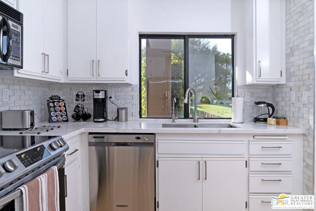 67573 N Natoma Drive, Cathedral City, CA 92234