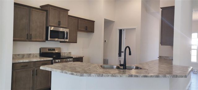 12334 SNOW GOOSE AVENUE, Brooksville, FL 34614